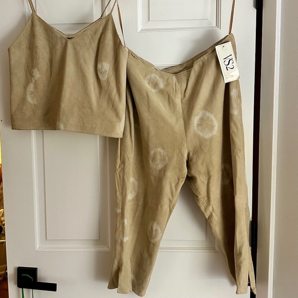 SOLD VS2 Suede Two Piece Tie-Dye Cami/Capri Outfit - Picture 1 of 10